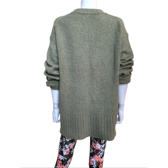 Zara Light Green Women’s Oversized Crewneck Sweater, NWOT, S - Picture 2 of 10